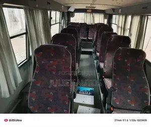 Isuzu Executive Bus 2018 White