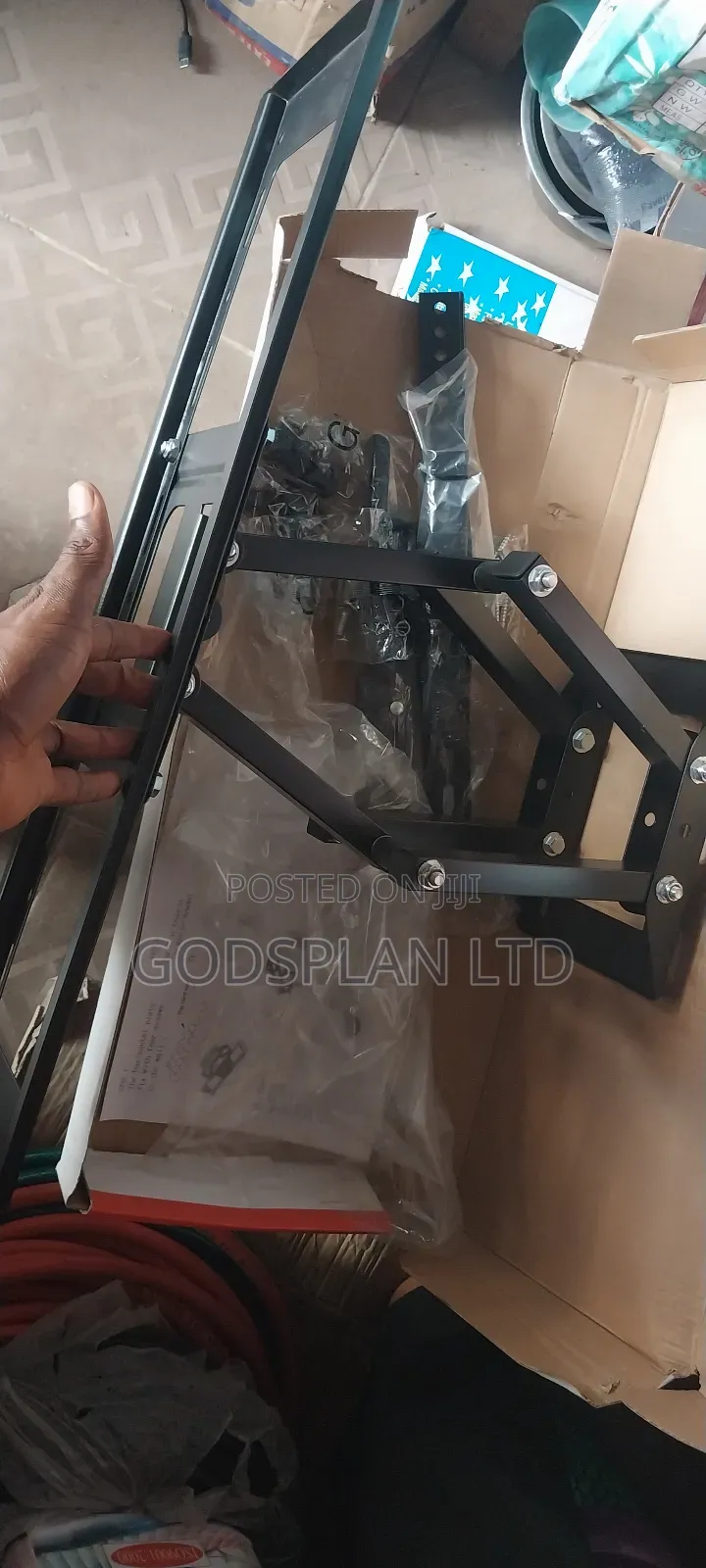 Adjustable Tv Hanger 80 Inches