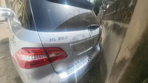 Mercedes-Benz M Class 2014 Silver