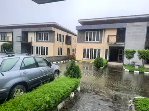 4bdrm Duplex in Sangotedo for sale