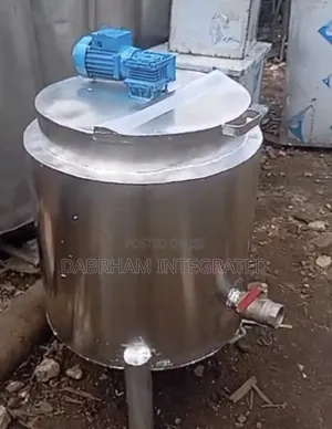 Yogurt Machine and Greek Yogurt Hanger