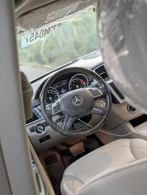 Mercedes-Benz M Class 2015 White