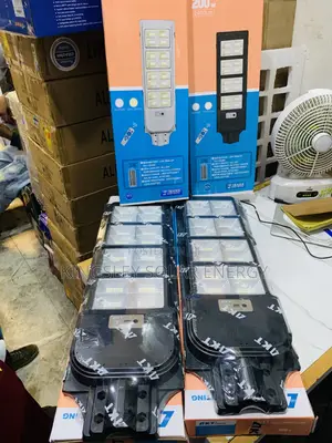 200w Akt Solar Street Light