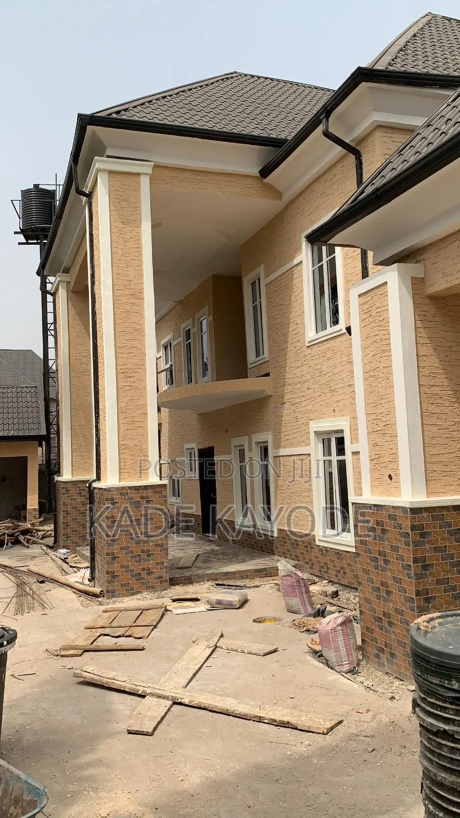 Gravitex Superb Paint