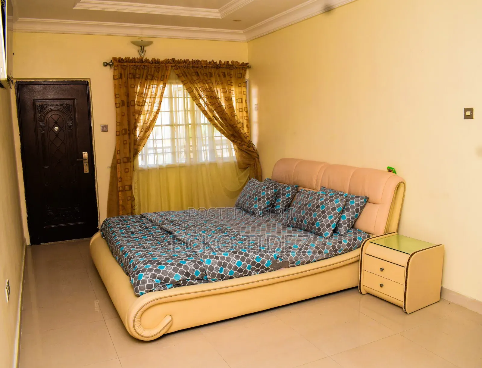 Shared Apartment 4bedroom Duplex Self Compound