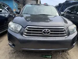 Toyota Highlander Limited 2010 Gray