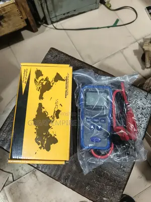 Digital Battery Analyzer