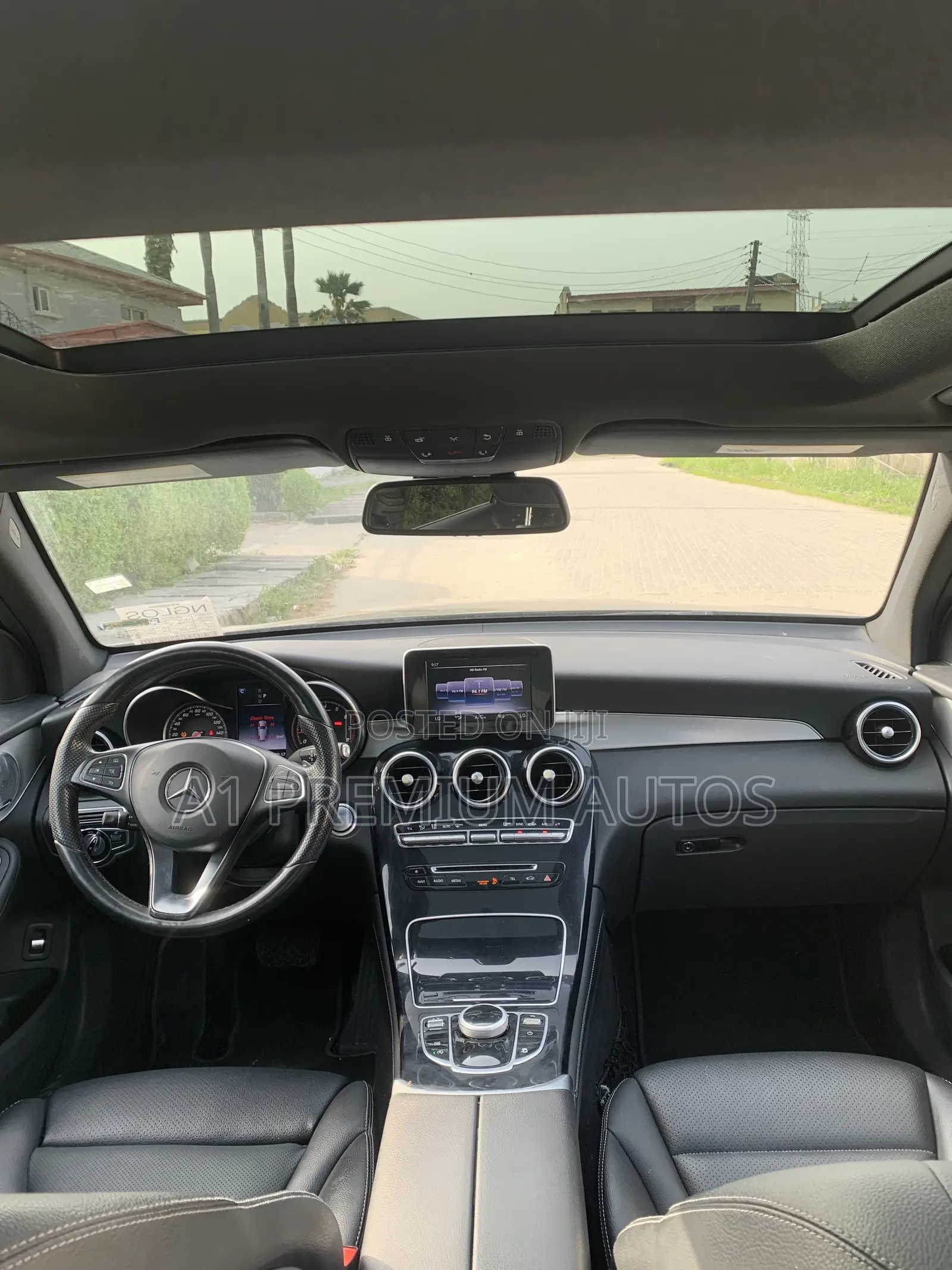 Mercedes-Benz GLC-Class 2017 Black