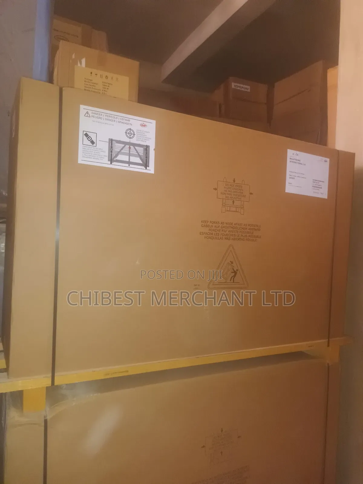 Flat-Work Rolling Iron Machine Dimension:1640x420x1003mm Roller ()