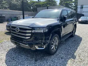 Toyota Land Cruiser 2023 Black