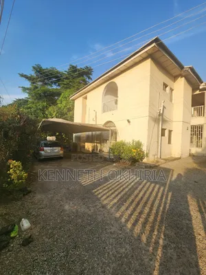 3bdrm Block of Flats in *Not In An Estate, Zone 2 / Wuse for sale