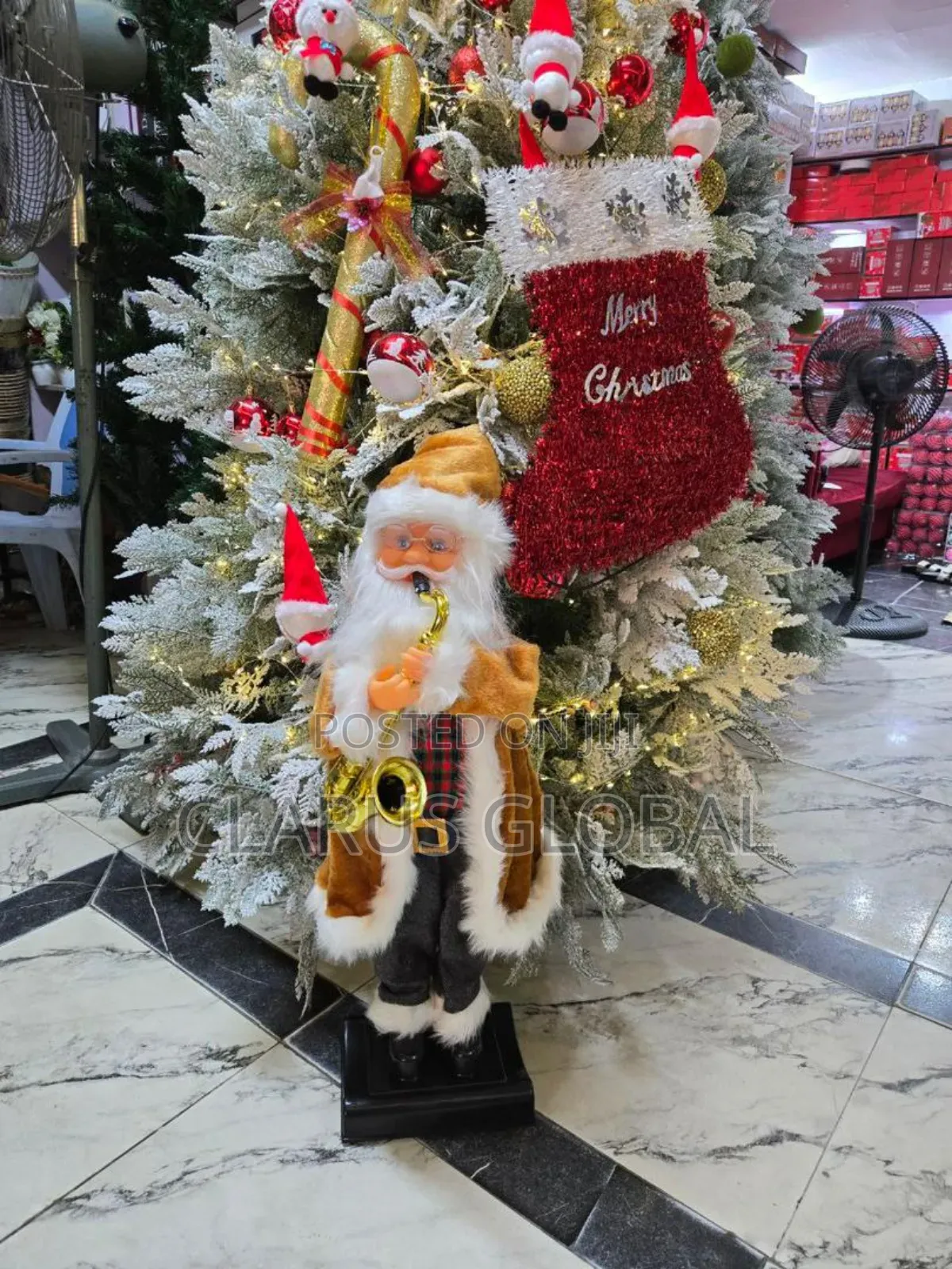 Standing Dancing Santa