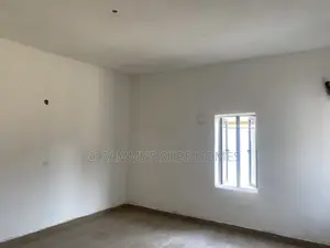 3bdrm Block of Flats in Katempe, Katampe for rent