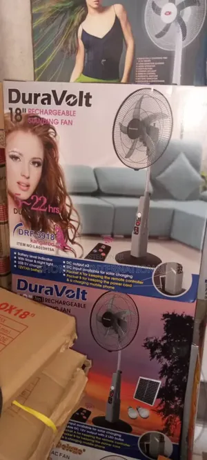 Duravolt 18" Rechargeable Fan