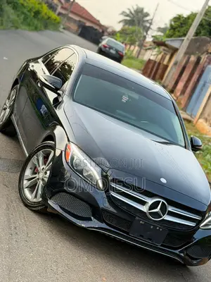 Mercedes-Benz C300 Sport 4Matic Sedan AWD (2.0L 4cyll 7A) 2016 Black