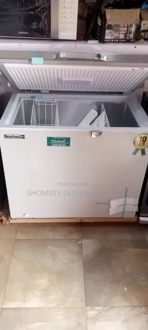 Scanfrost 250 Inverter Chest Freezer