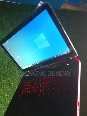 Laptop HP Pavilion 15 8GB AMD A8 SSD 128GB