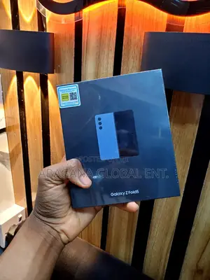 New Samsung Galaxy Z Fold 5 256 GB Blue