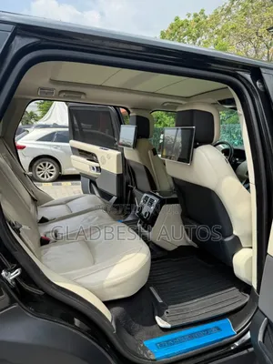 Land Rover Range Rover Evoque Autobiography 4x4 5-Door 2019 Black