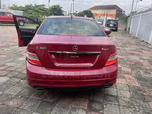 Mercedes-Benz C300 Luxury 4Matic Sedan AWD (3.5L 6cyl 7A) 2013 Red