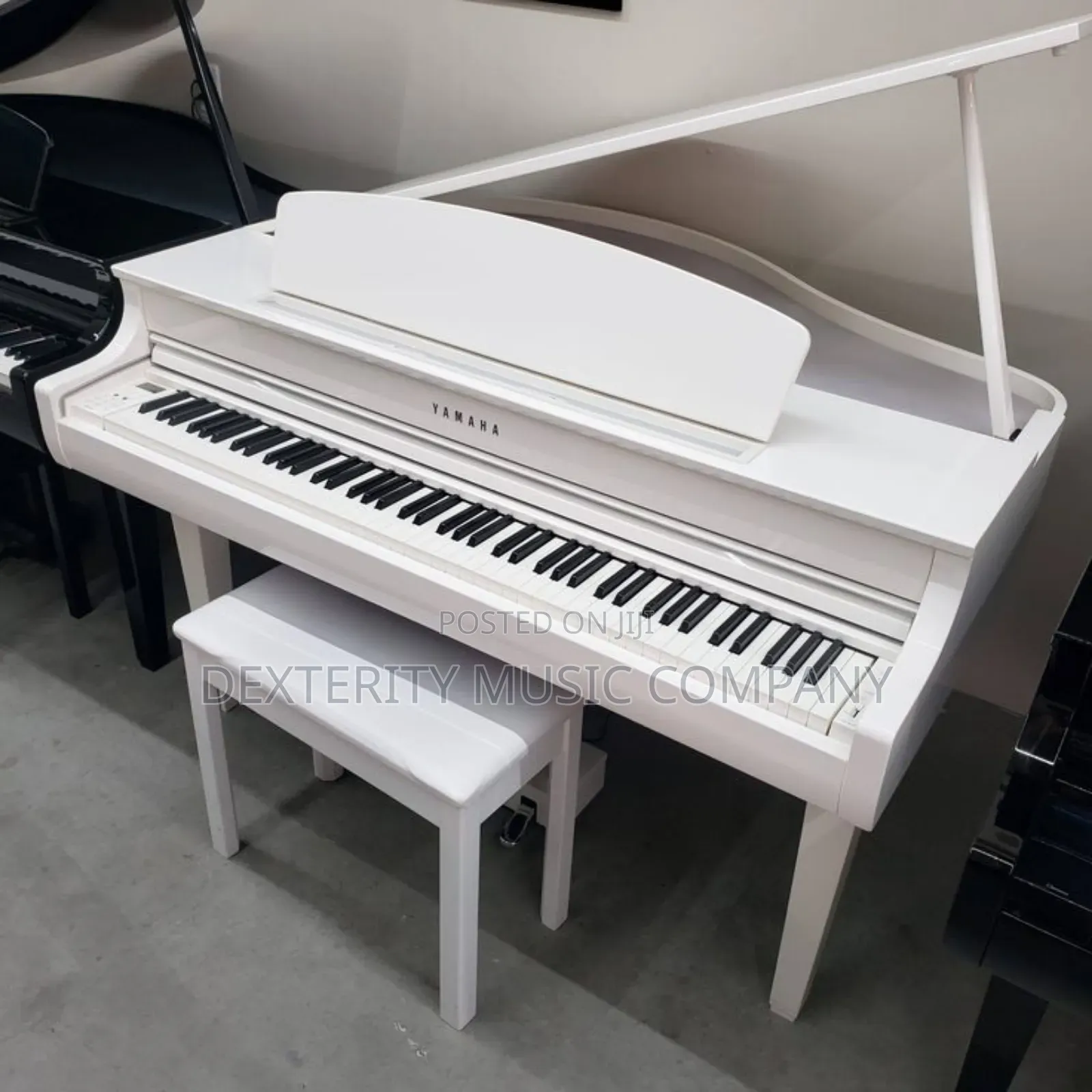 Yamaha Digital Grand Piano CLP 795