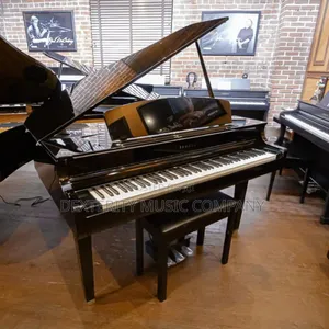 Yamaha Digital Grand Piano CLP 795