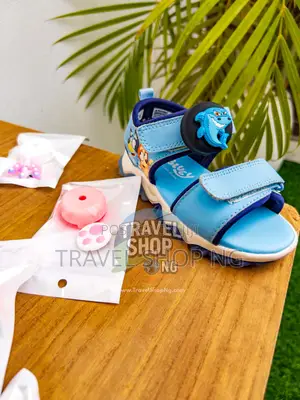 Airtag Shoe Holder | Track Locate Your Little Ones | Laces Velcro
