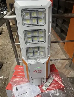 SMS 18 Eyes Solar Street Light
