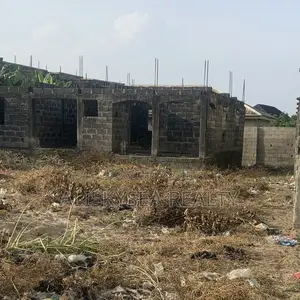 • Full Plot on 100% Dry Land – Ready for Development.