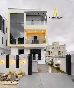 5bdrm Duplex in Ologolo for sale