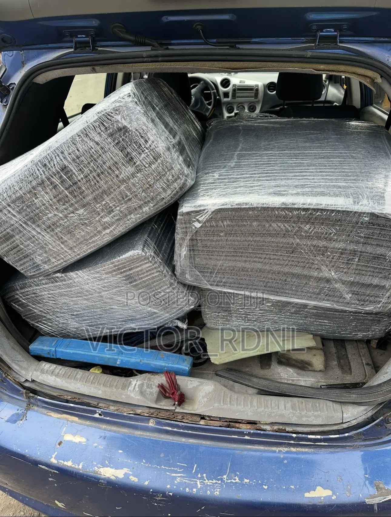 Standard Carpet Rug Tiles Here