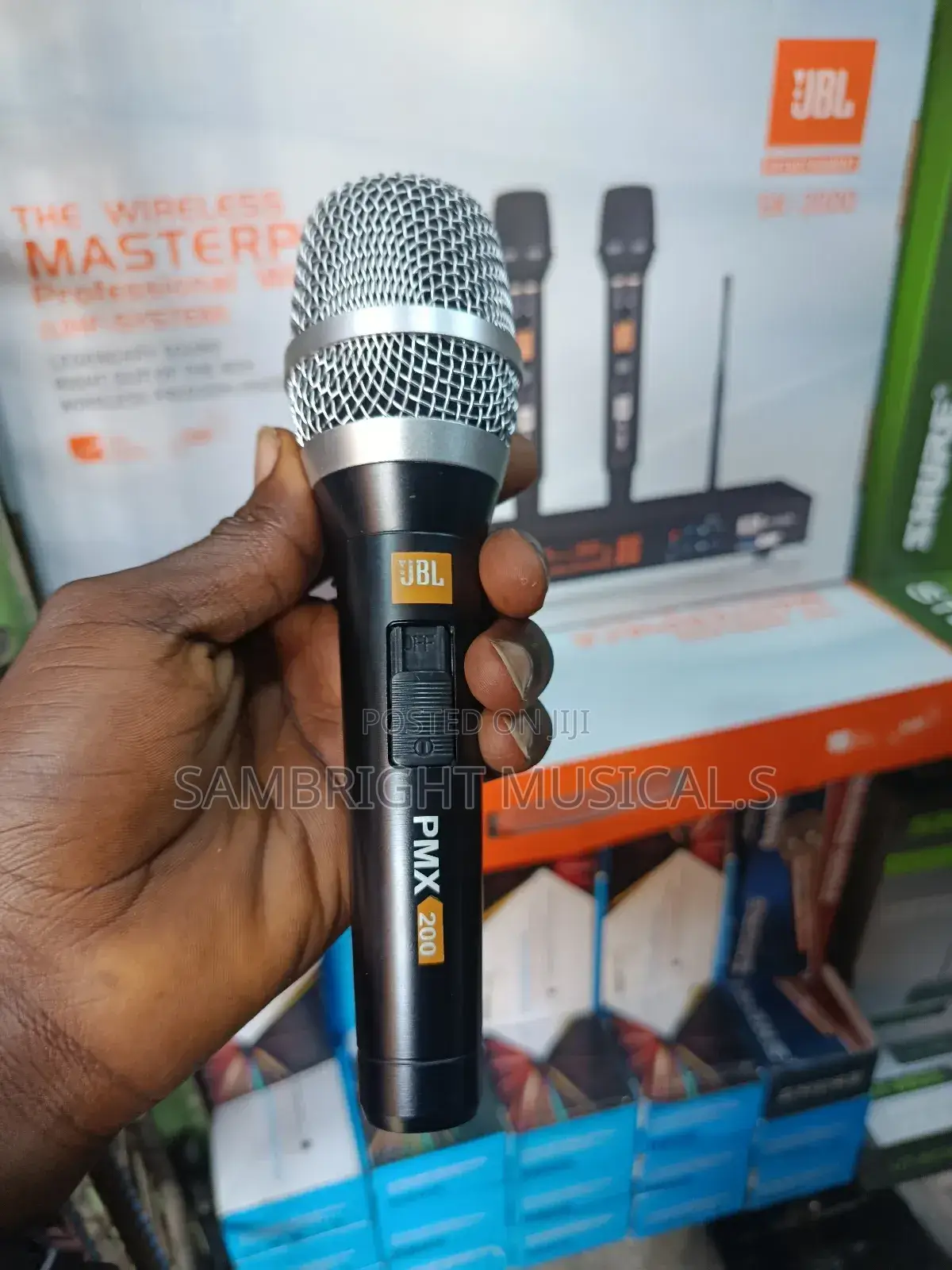 JBL PMX-200 Wired Microphone