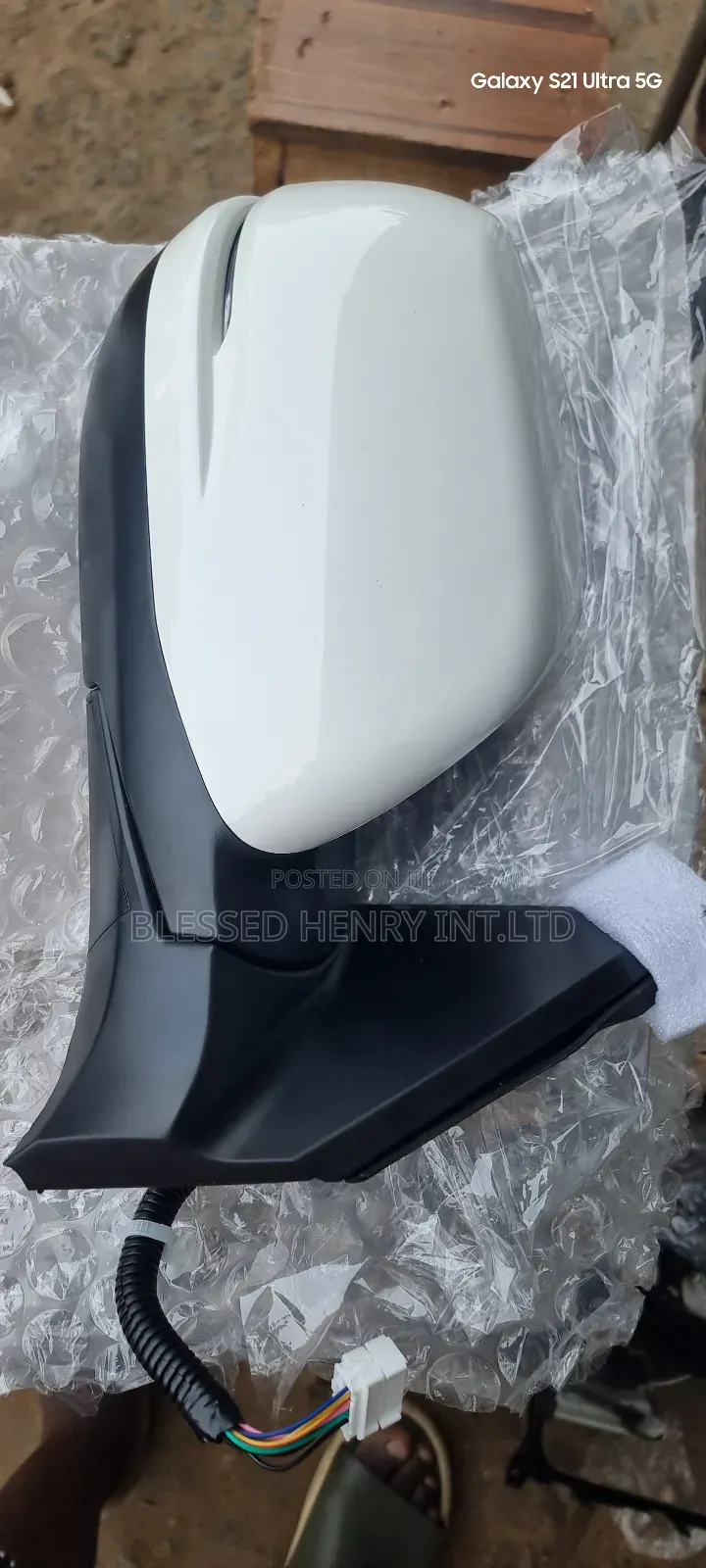 Side Mirror.........
