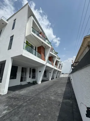 4bdrm Duplex in Ikate Lekki Lagos for rent