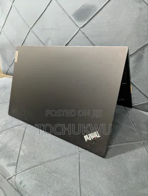 Laptop Lenovo Thinkpad E15 8GB AMD Ryzen 5 SSD 256GB