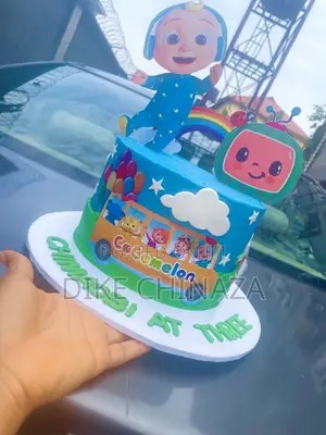 Wedding Cake and Birthday Cake