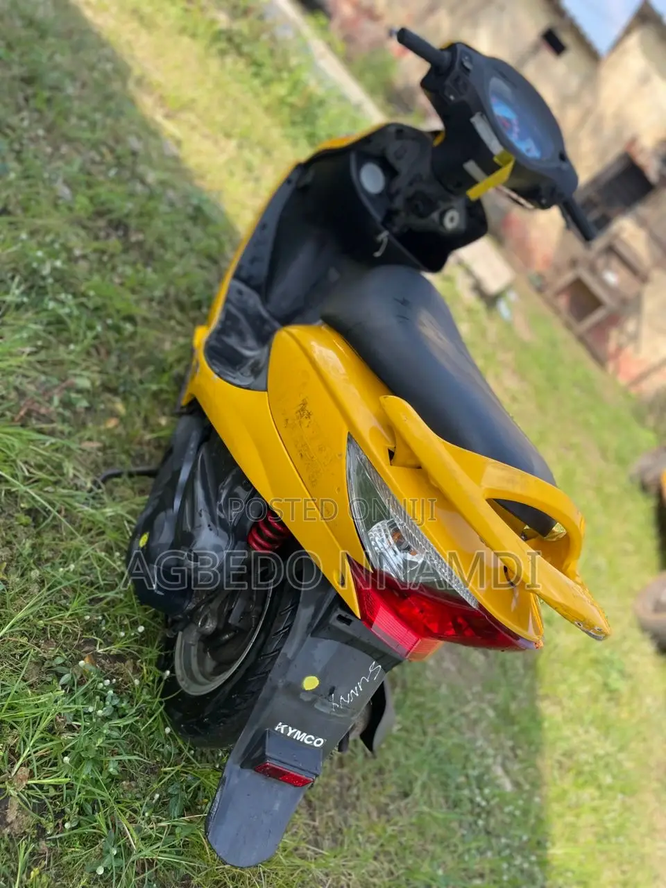 Kymco 2015 Yellow