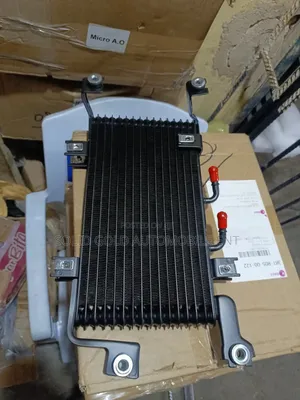Radiator Oil Cooler Land Cruiser V8 and Lx570