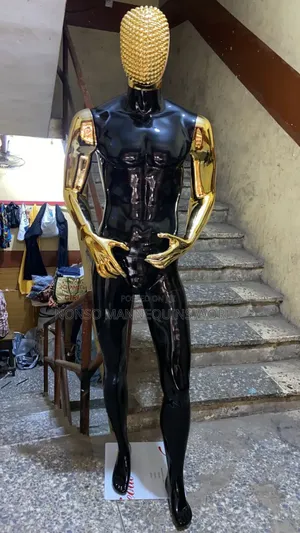 Stone Face Male Black And Gold Male Mannequin