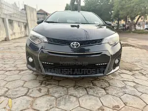 Toyota Corolla S 4dr Sedan (1.8L 4cyl CVT) 2015 Black
