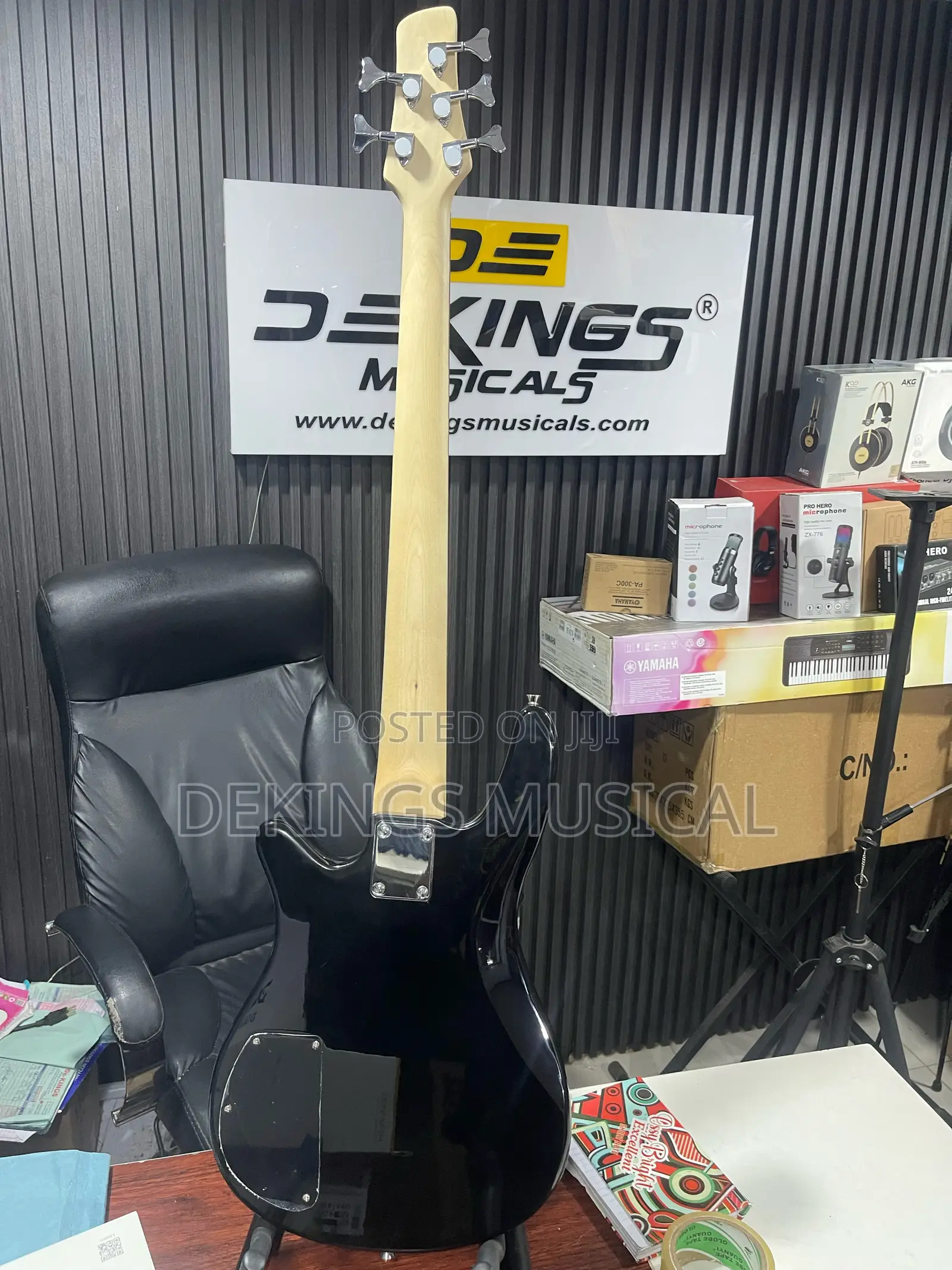 Ibanez Passive 5 Strings Guitar
