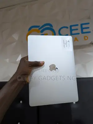 Laptop Apple MacBook Pro 2019 16GB Intel Core I5 SSD 256GB