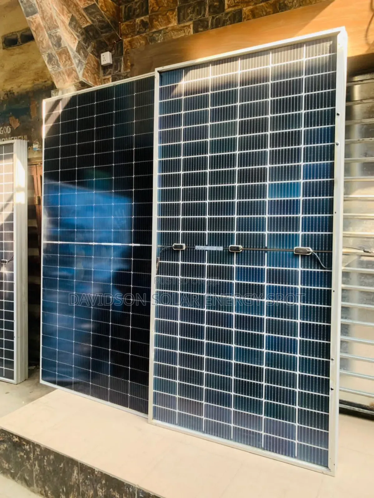 600watt Canadian Solar Panel Halfcut