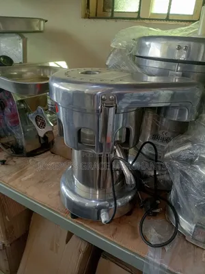 Industrial Juice Extractor Machine