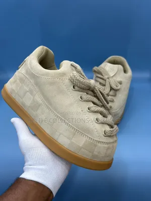 *Brand New Louis Vuitton Yeti Lace Up Shoe