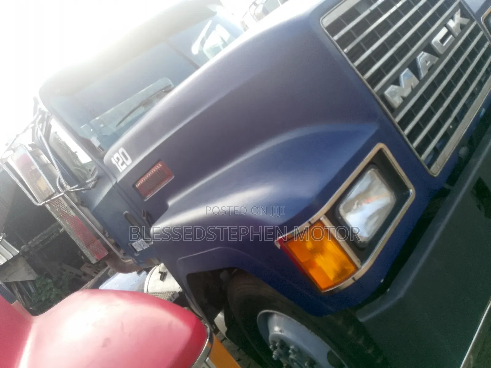 Ch Tractor Head