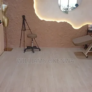Durable Top Quality Vinyl Floor