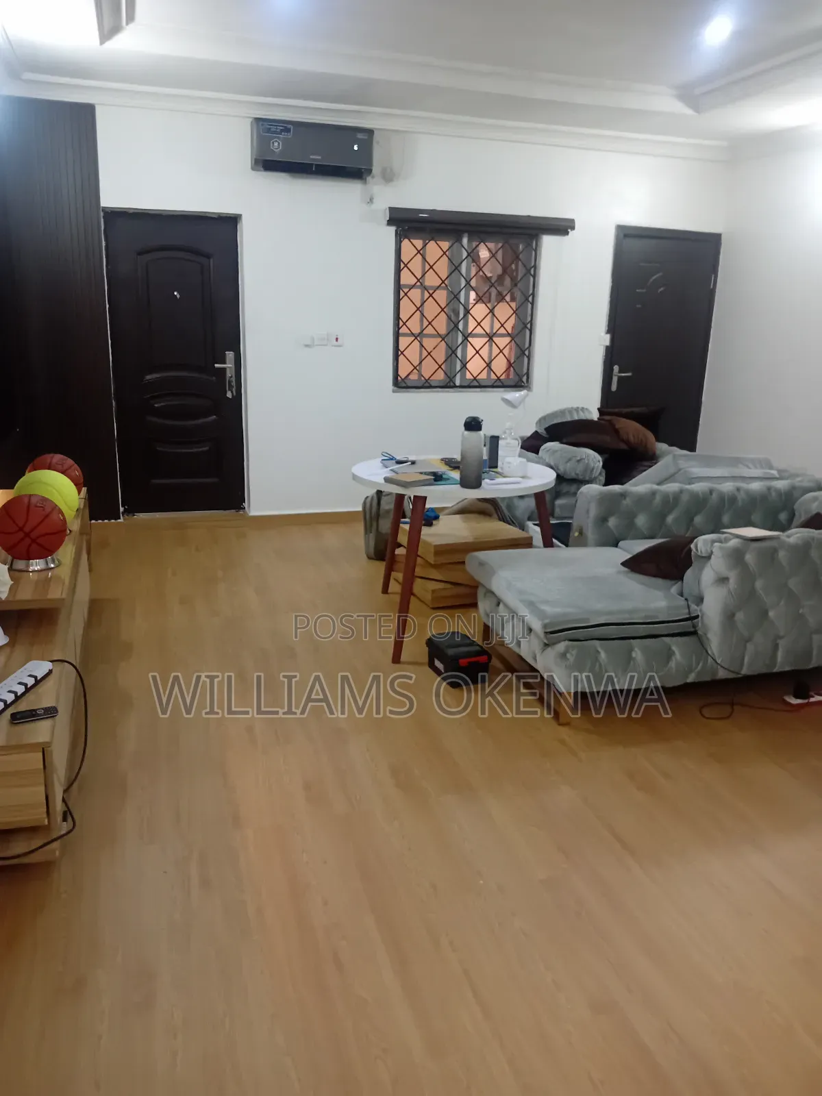 Authenticated Vinyl Flooring