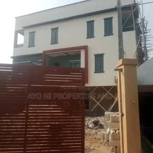 Furnished 4bdrm Duplex in Mende Maryland Lagos for sale