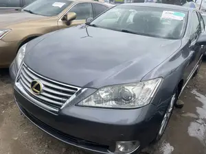 Lexus ES 350 FWD 2014 Gray